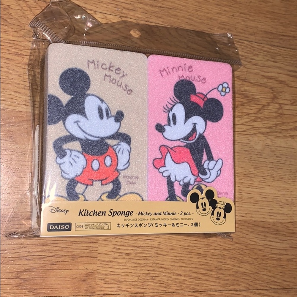 NIP Disney Mickey & Minnie Kitchen Sponge, 2 pack